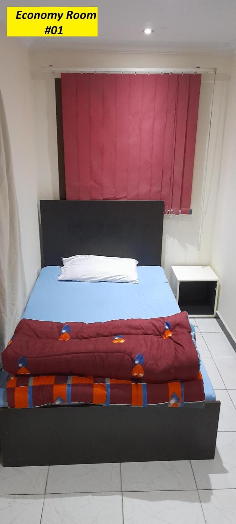 Habitación en casa particular Rooms, Shared With A Separate Private Entrance In Nasr City,cairo,egypt Near The New Malaysian Students Building, The Abana, Al-fajr Institute For Teaching Languages 15 Min From International Airport, 25 Min Downtown And 40 Min To Pyr