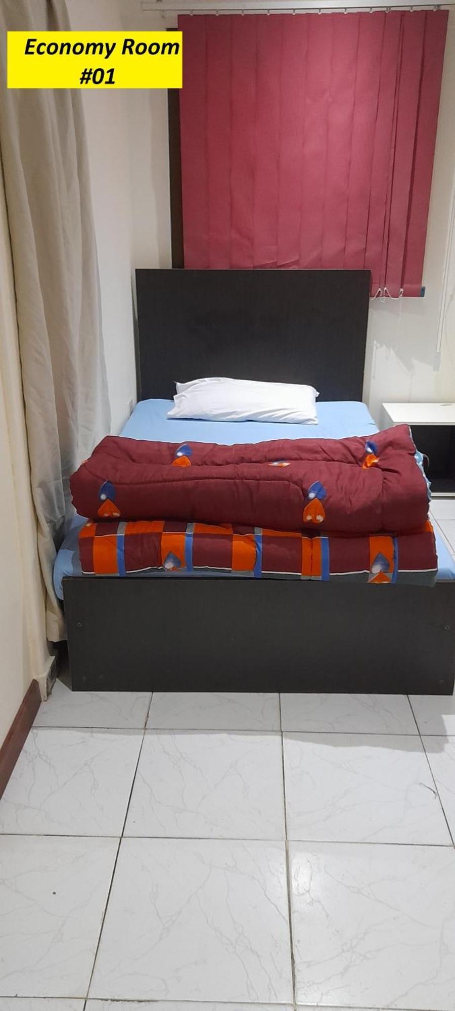 Habitación en casa particular Rooms, Shared With A Separate Private Entrance In Nasr City,cairo,egypt Near The New Malaysian Students Building, The Abana, Al-fajr Institute For Teaching Languages 15 Min From International Airport, 25 Min Downtown And 40 Min To Pyr