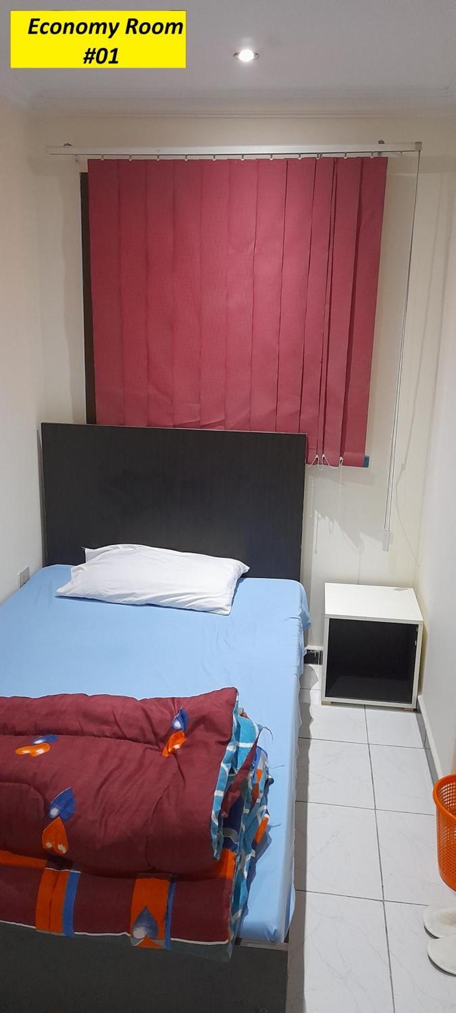 Rooms, Shared With A Separate Private Entrance In Nasr City,cairo,egypt Near The New Malaysian Students Building, The Abana, Al-fajr Institute For Teaching Languages 15 Min From International Airport, 25 Min Downtown And 40 Min To Pyr *